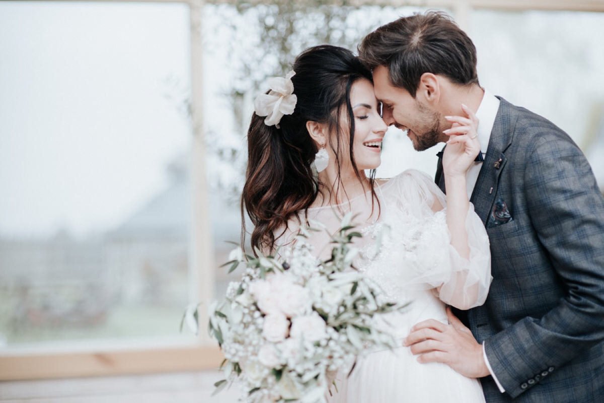 toskański włoski ślub Magdalena Piechota fotograf ślubny Spichlerz Wąsowo Rara Avis suknia ślubna