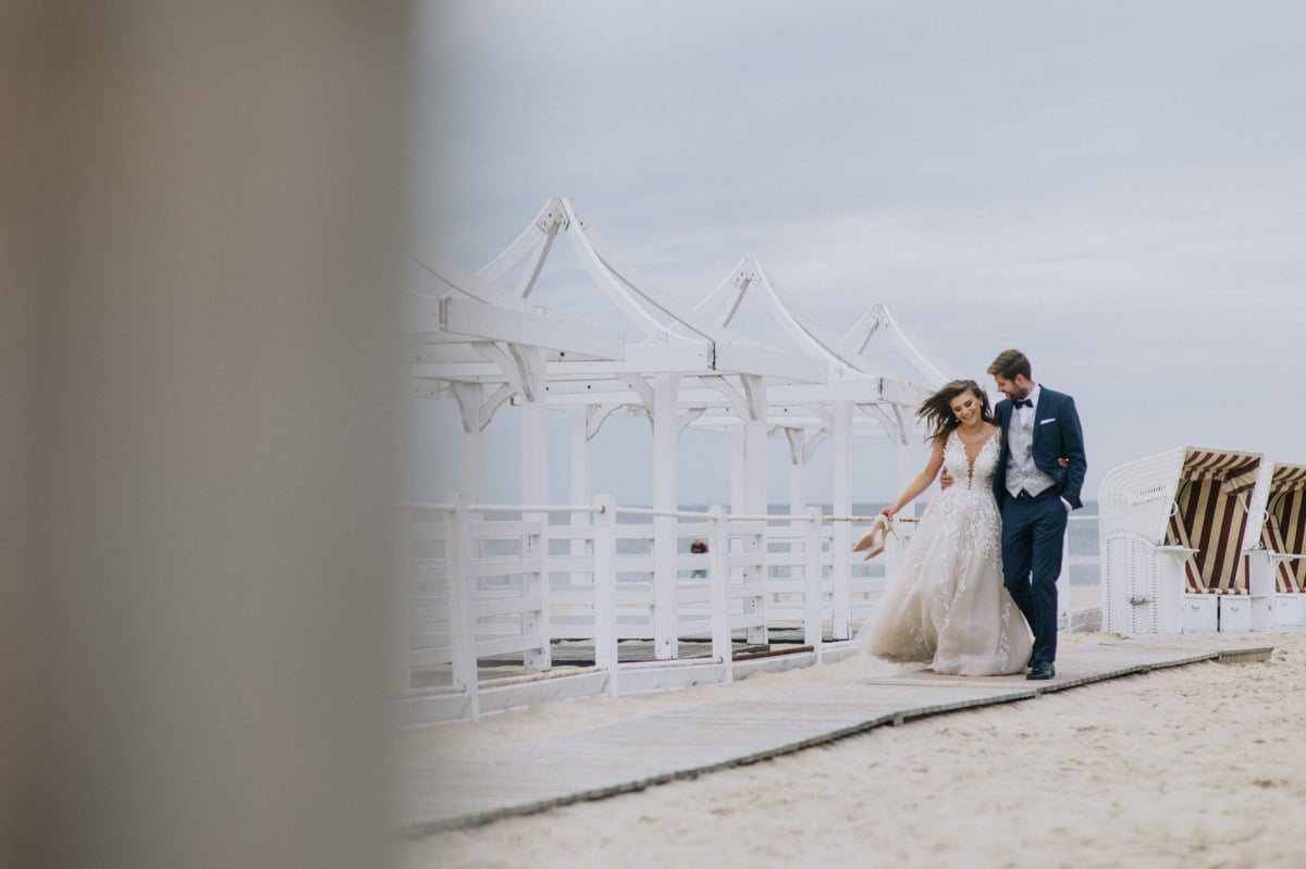 romantyczna sesja poslubna na plazy